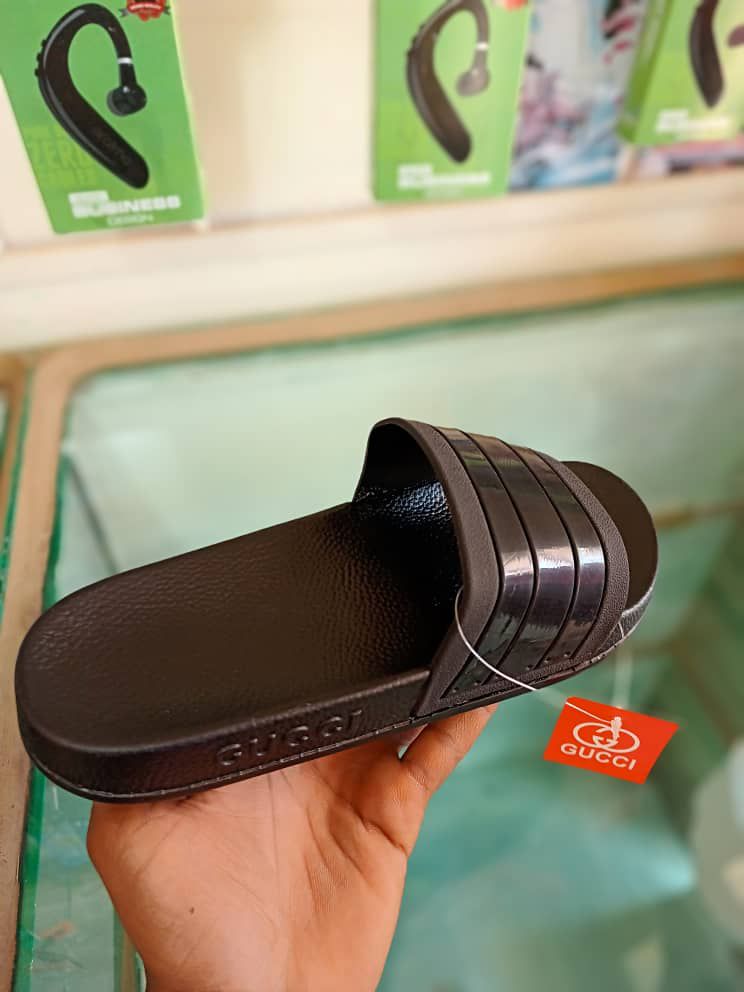 Gucci slides