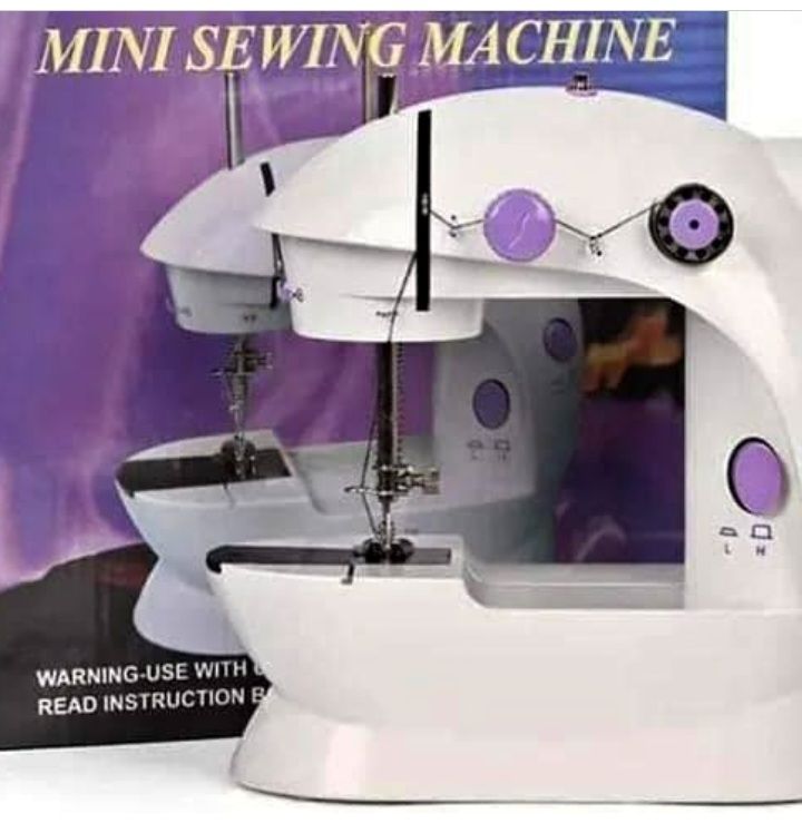mini sewing machine