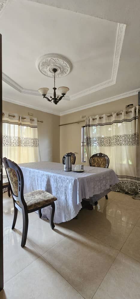 SILVEREST FARM PROPERTY FOR SALE 4 ACRES WITH A 4 BEDROOM HOUSE